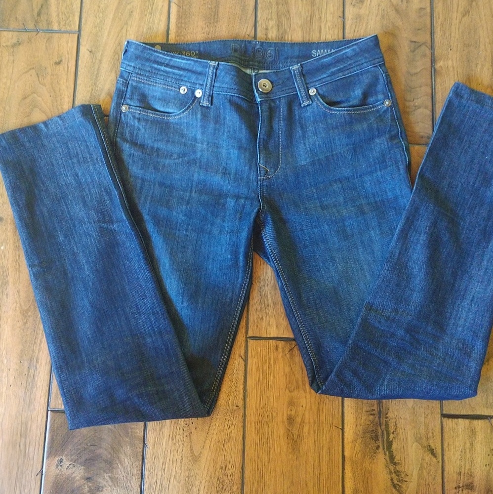 DL1961 Premium Denim Straight Leg Samantha Jean
